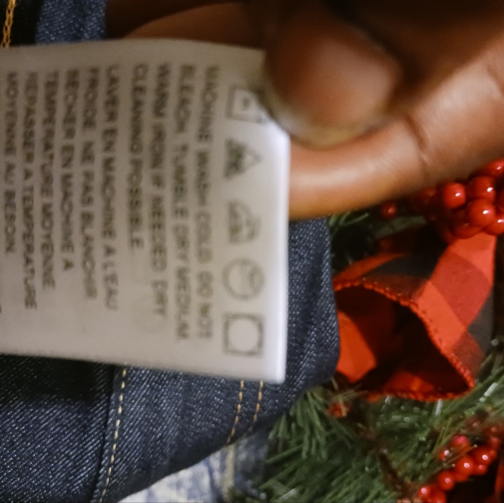 Men's Levis Denim shorts - Picture 6 of 6